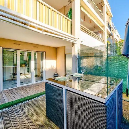 Charmant Studio Apartment